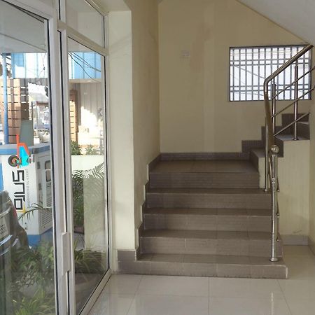 Hotel Nithin Krishna Tirupati Eksteriør bilde