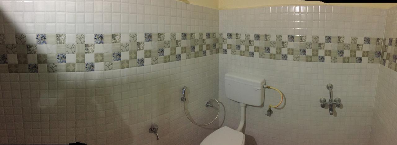 Hotel Nithin Krishna Tirupati Eksteriør bilde